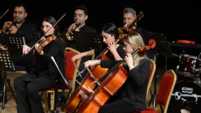 BEYLİKDÜZÜ’NDE ŞAHANE KONSER