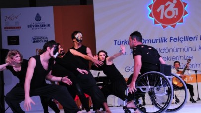 Rüya ve Maskeler’eTeklif Yağıyor