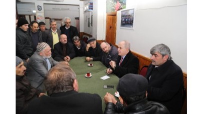 Akgün Türkobalılarla buluştu