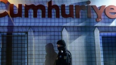 Cumhuriyet gazetesine Charlie Hebdo araması