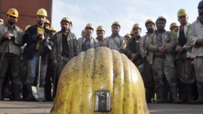 Madenciler göçükte mademci ise arazi