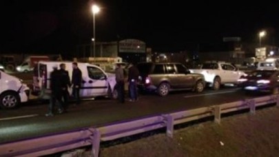 D-100 Karayolunda Zincirleme Kaza: 3 Yaralı