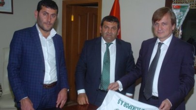 Tepecikspor forması hediye ettiler