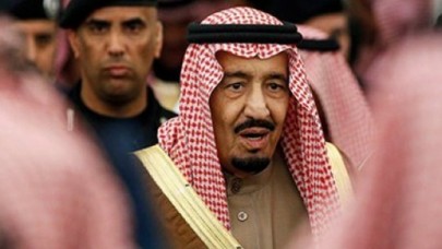 Yeni kraldan herkese iki maaş ikramiye