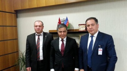 CHP'li Özgündüz, Esir Azerbaycanlıların Hakkını Arayacak!