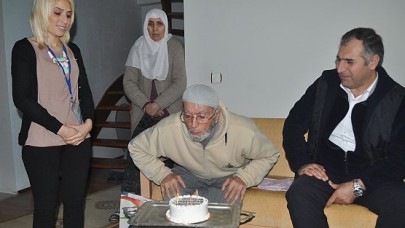 ENGELLİLERE DOĞUM GÜNÜ SÜRPRİZİ