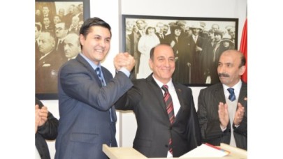 Süleyman Kartal adaylığını açıkladı