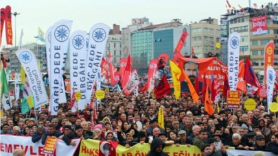 Kadıköy'de büyük Alevi mitingi