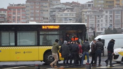 Ecel Metrobüste Yakaladı