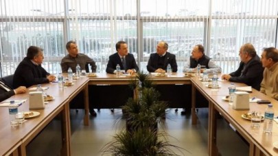 İŞADAMLARINA BEŞ ÇAYI ZİYARETLERİ SÜRÜYOR