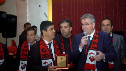 Cem Kara’dan maddi destek