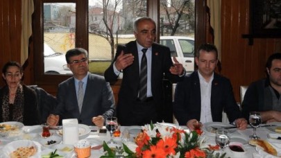 Artık AKP ile mücadele ediyoruz