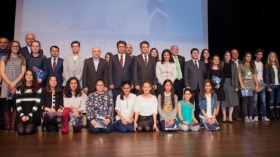 Ünlüler Madde Bağımlılığını Engellemek İçin Bir Araya Geldi