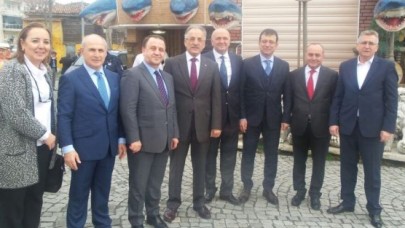 Belediye Başkanları Silivri'de Buluştu