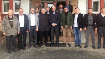 SİLİVRİLİ MUHTARLAR YOL İÇİN ÇATALCADA!