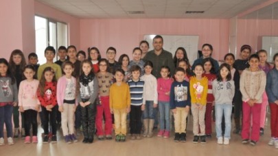 ÇOCUK KOROSU ÇALIŞMALARINI SÜRDÜRÜYOR