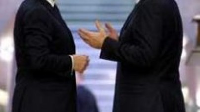 Yüzümüze söyledi...