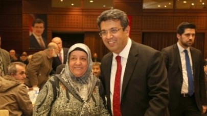 Minikler, Dede ve Nineleriyle Çiçek ve Sebze Ekti