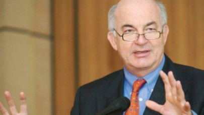 Kemal Derviş, Kılıçdoğlunun Teklifini Kabul Etti