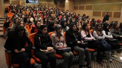 Öğrenciler CV hazırlamayı öğrendi