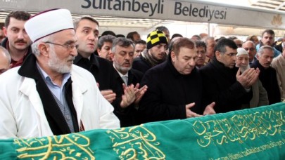 BAŞKAN KADIOĞLU’NUN ANNE ACISI