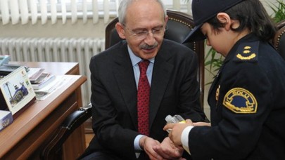 Polislerin de sorununu çözeceğim