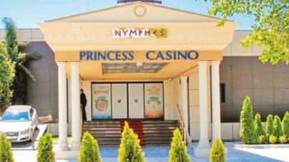 CHP’liler seçimi bıraktı kumarhaneyi tartışıyor