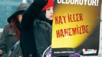 Erkekler kesiyor devlet seyrediyor