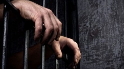 Cezaevinde ürperten iddialar