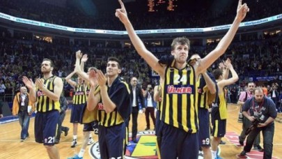 Fenerbahçeden tarihi başarı