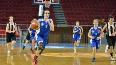 Şampiyon “ Çatalcalı Periler”