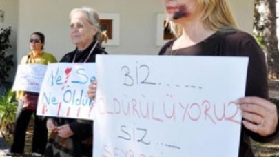 Kadına yönelik şiddete 'boyalı' tepki