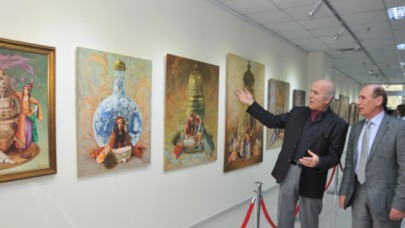 Saraylara Uzanan Tablolar BKMde