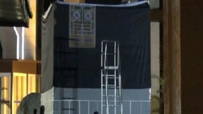 Üsküdardaki Kabe maketi kaldırıldı