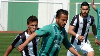 İstikrarın adı, İlker Erbay