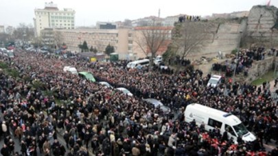 Erbakan son yolculuğuna uğurlandı