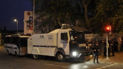 Binlerce polisi Taksime yığdılar