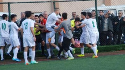 Hakemleri darp edenler cezasız kalmadı