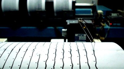 İranda 5,2 büyüklüğünde deprem