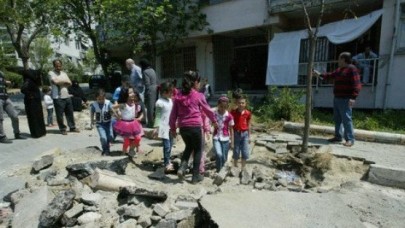 Afet Risk Alanındaki Binalara Kazı Tedbiri