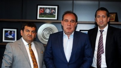 Demirören, Tepecikspor’u ağırladı