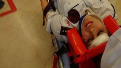 Havalimanında tavan çöktü!