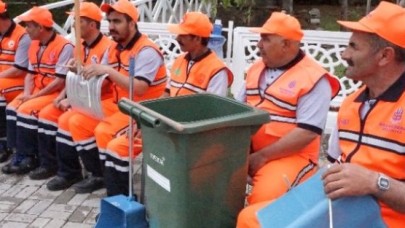 Çöpçüler Anneler İçin Söyledi