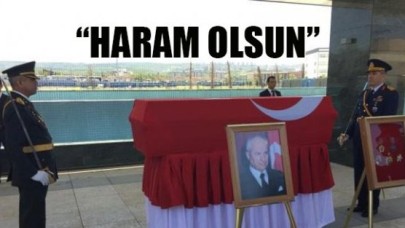 Kenan Evren’in cenazesinde protesto