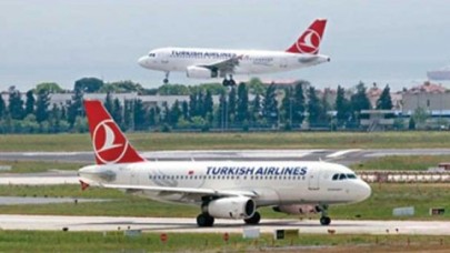 THY uçağı kuş sürüsüne girdi