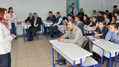 Dr. Toprak’dan gençlere madde bağımlılığı uyarısı