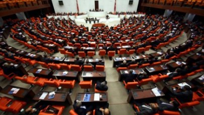 Erbakan'ın ardından çatı arayışı