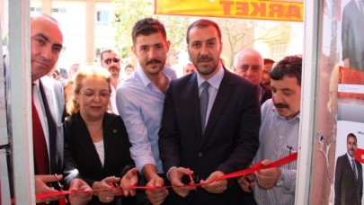 MHP’den Gümüşyaka’ya görkemli açılış