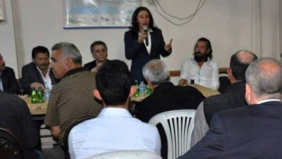 AK PARTİ MAHALLE ÇIKARMASI YAPTI