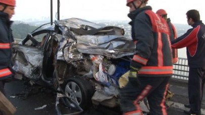 Maça geliyorlardı kaza yaptılar: 1 ölü, 4 yaralı